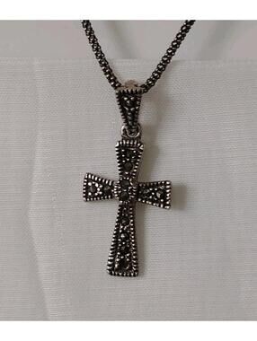 Vintage Sterling Silver Marcasite Cross Pendant Necklace 925 18"